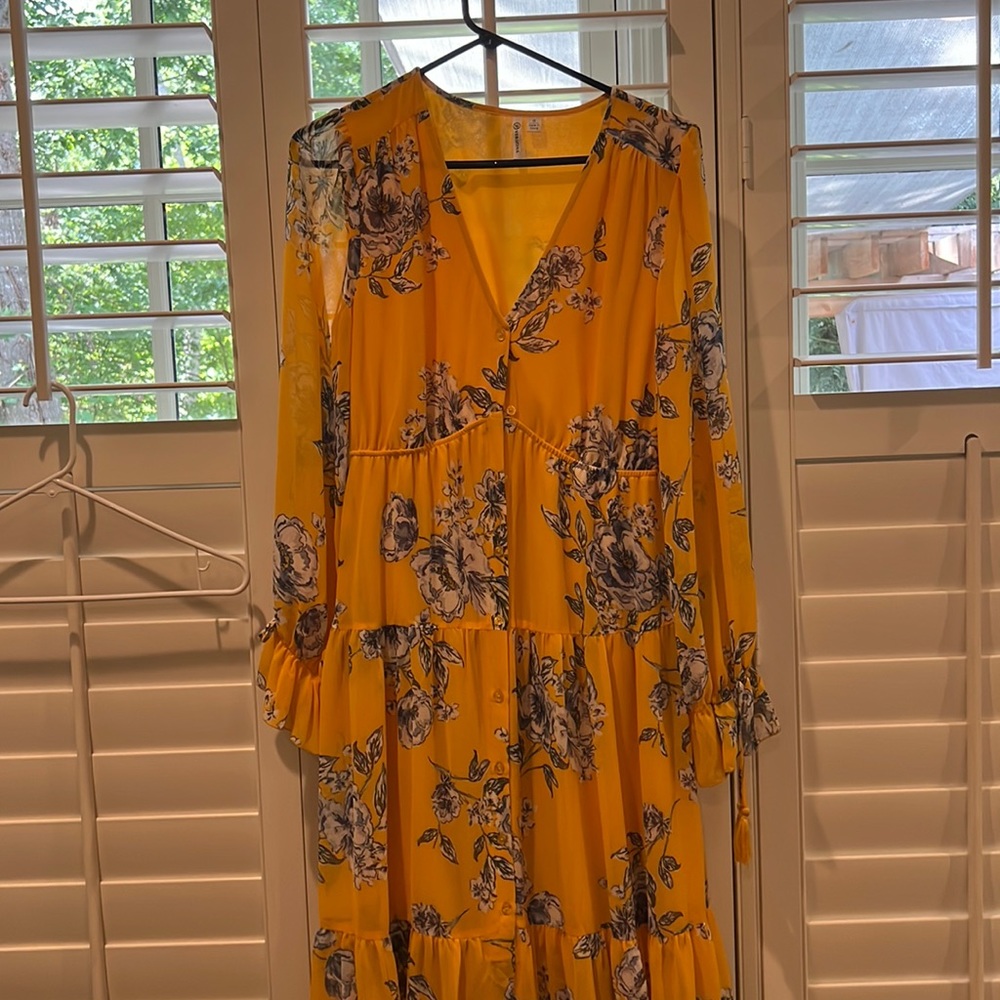 Long Yellow dress with blue and white flowers